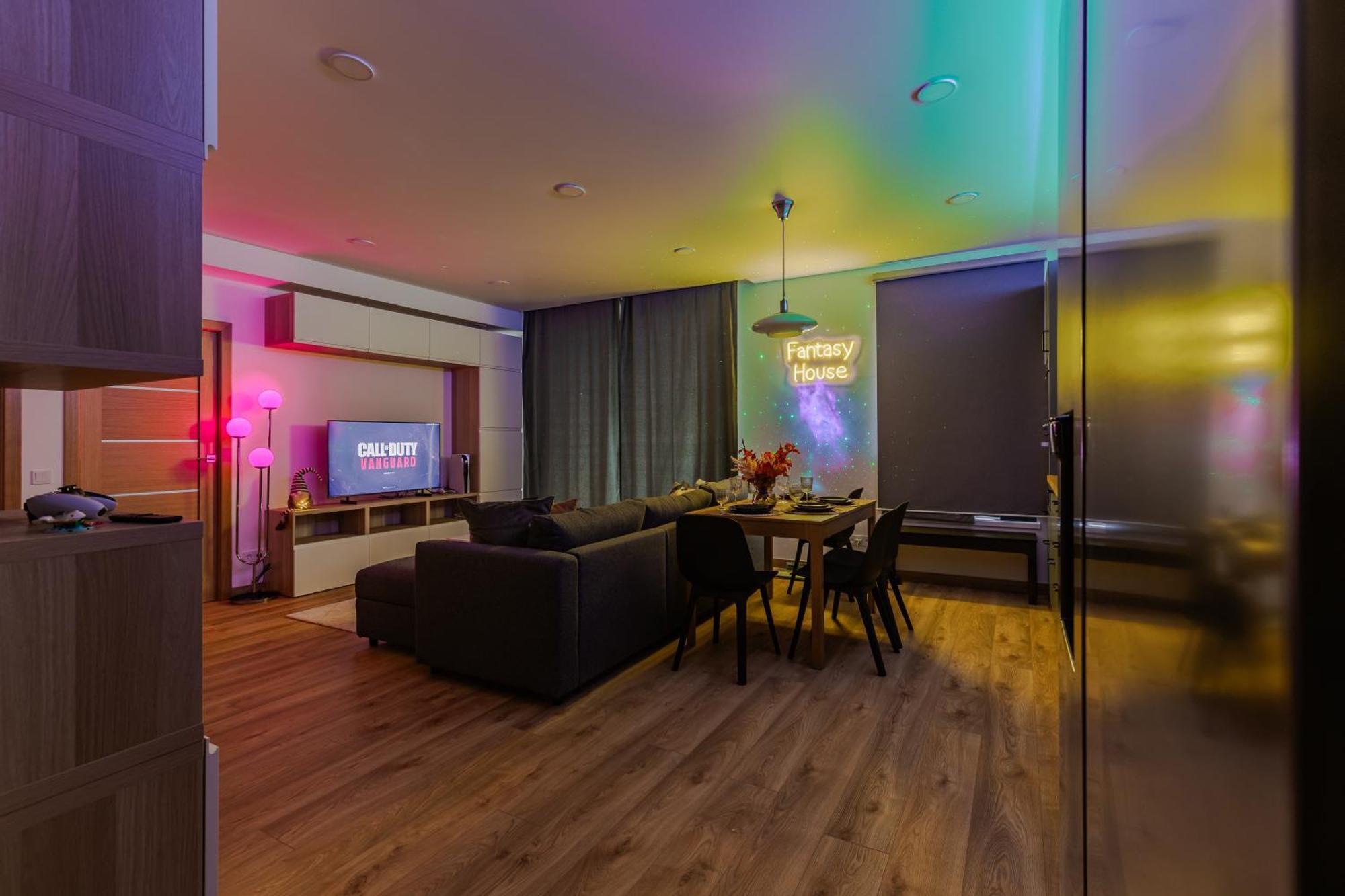 Fantasy House, Cozzy Apartmens, Free Parking, Long Stays Welcome 维尔纽斯 外观 照片